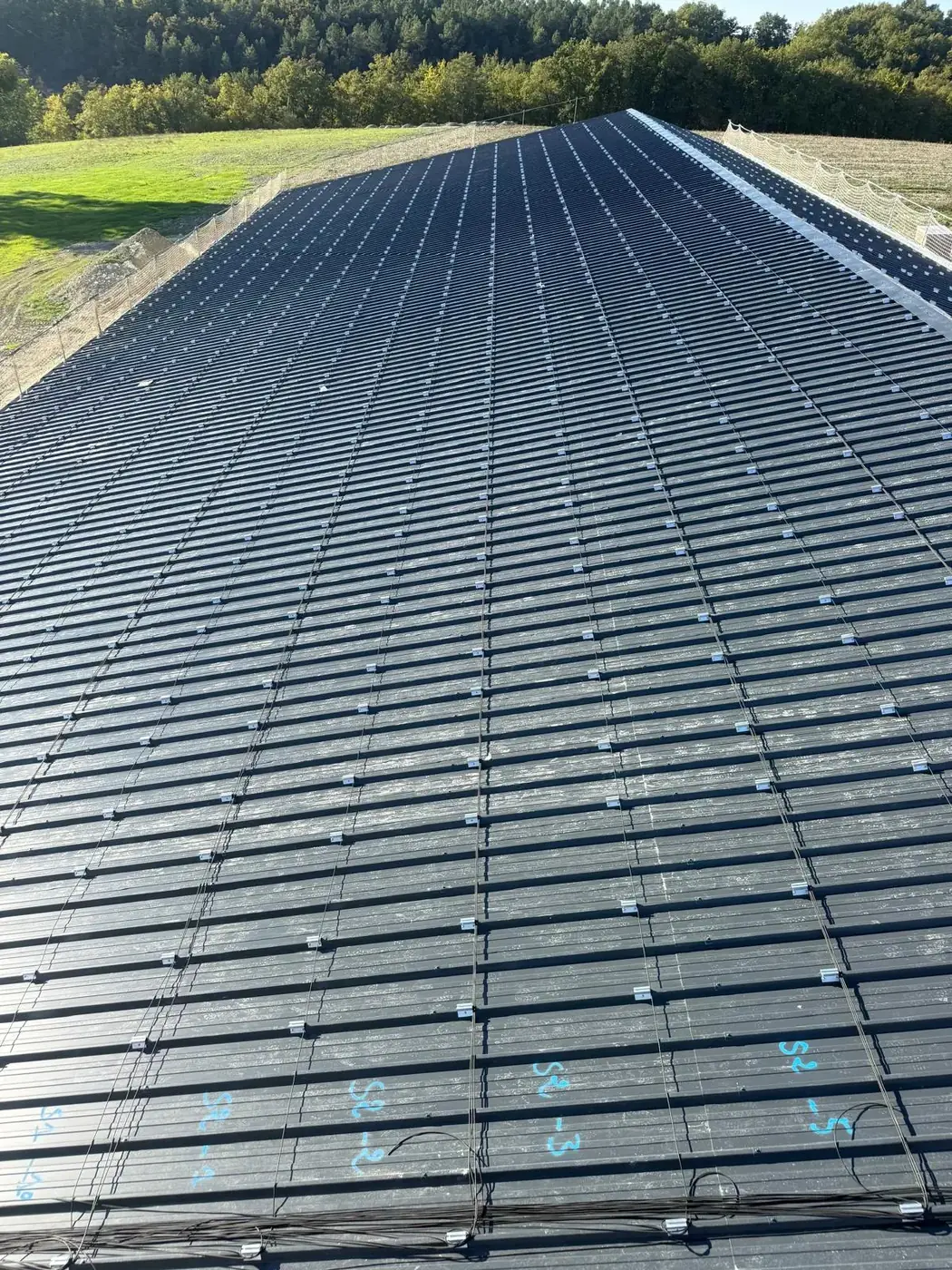 Hangar Agricole Bac Acier — 320 kWc